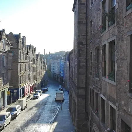 High Street Hostel - Over 18S Only, Backpackers Atmosphere (Adults Only)-3